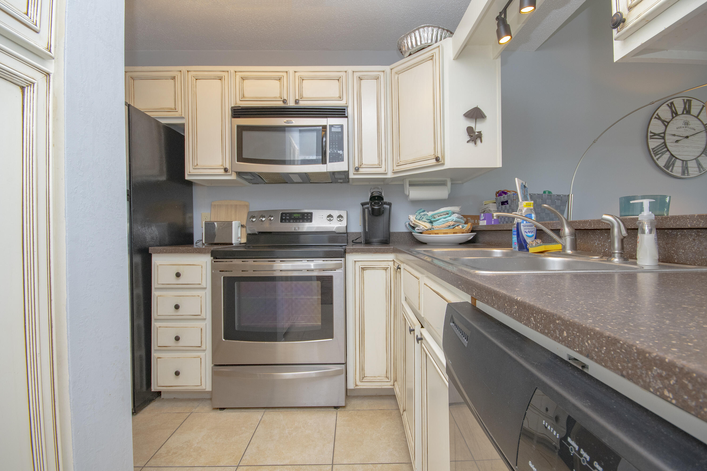 8730 Thomas Drive Panama City Beach FL 32408