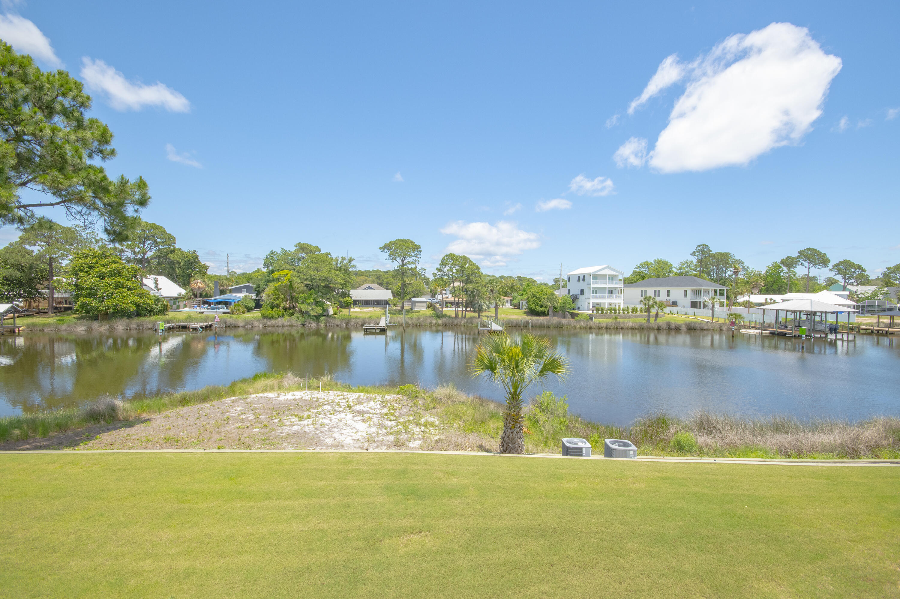 8730 Thomas Drive Panama City Beach FL 32408