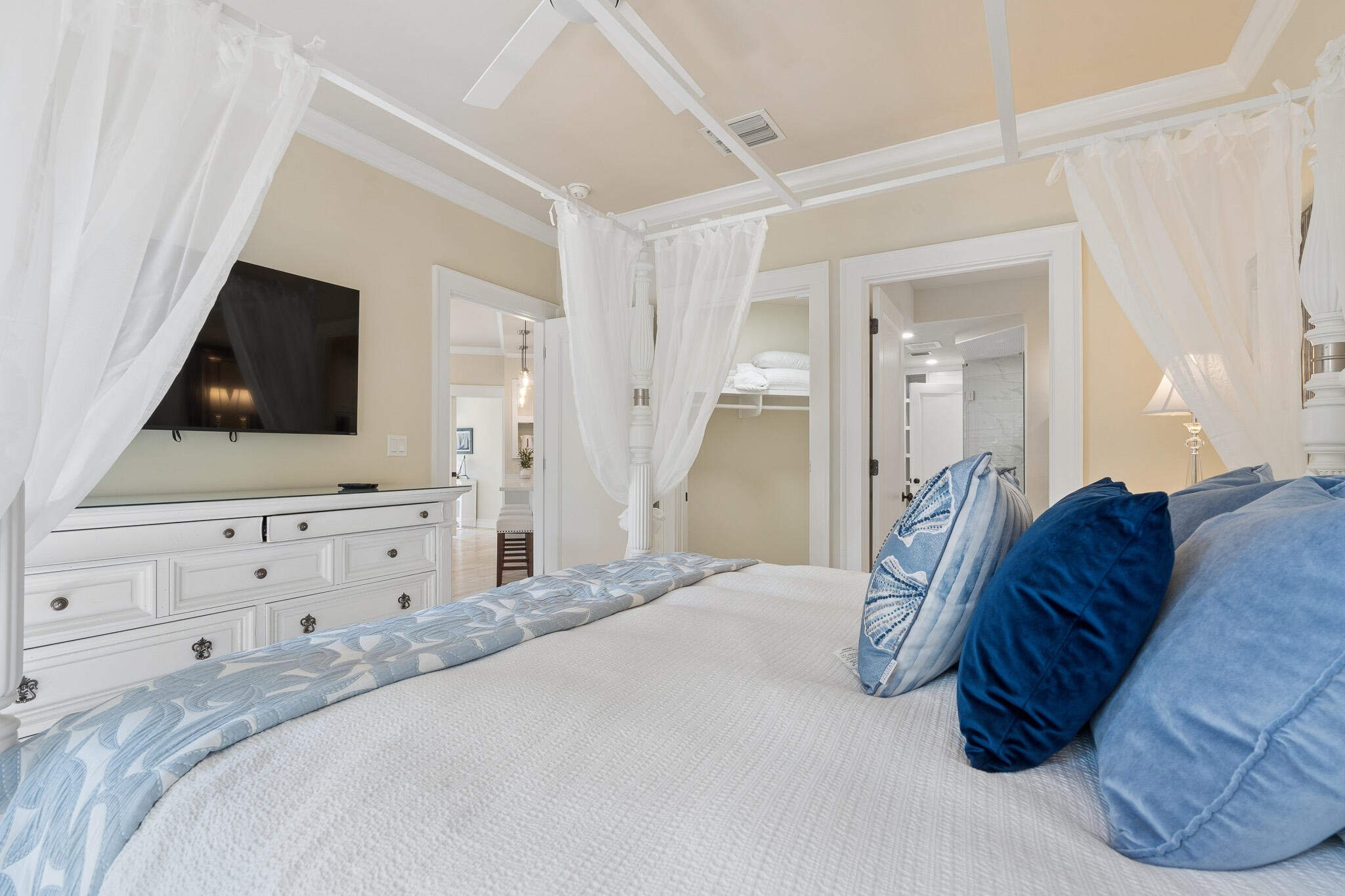104 N Barrett Square Inlet Beach FL 32461