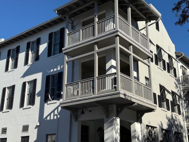 104 N Barrett Square Inlet Beach FL 32461