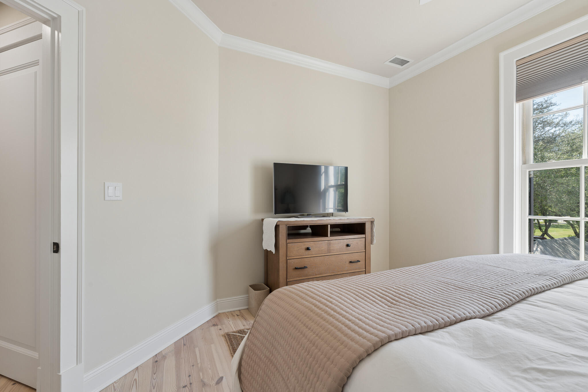 104 N Barrett Square Inlet Beach FL 32461