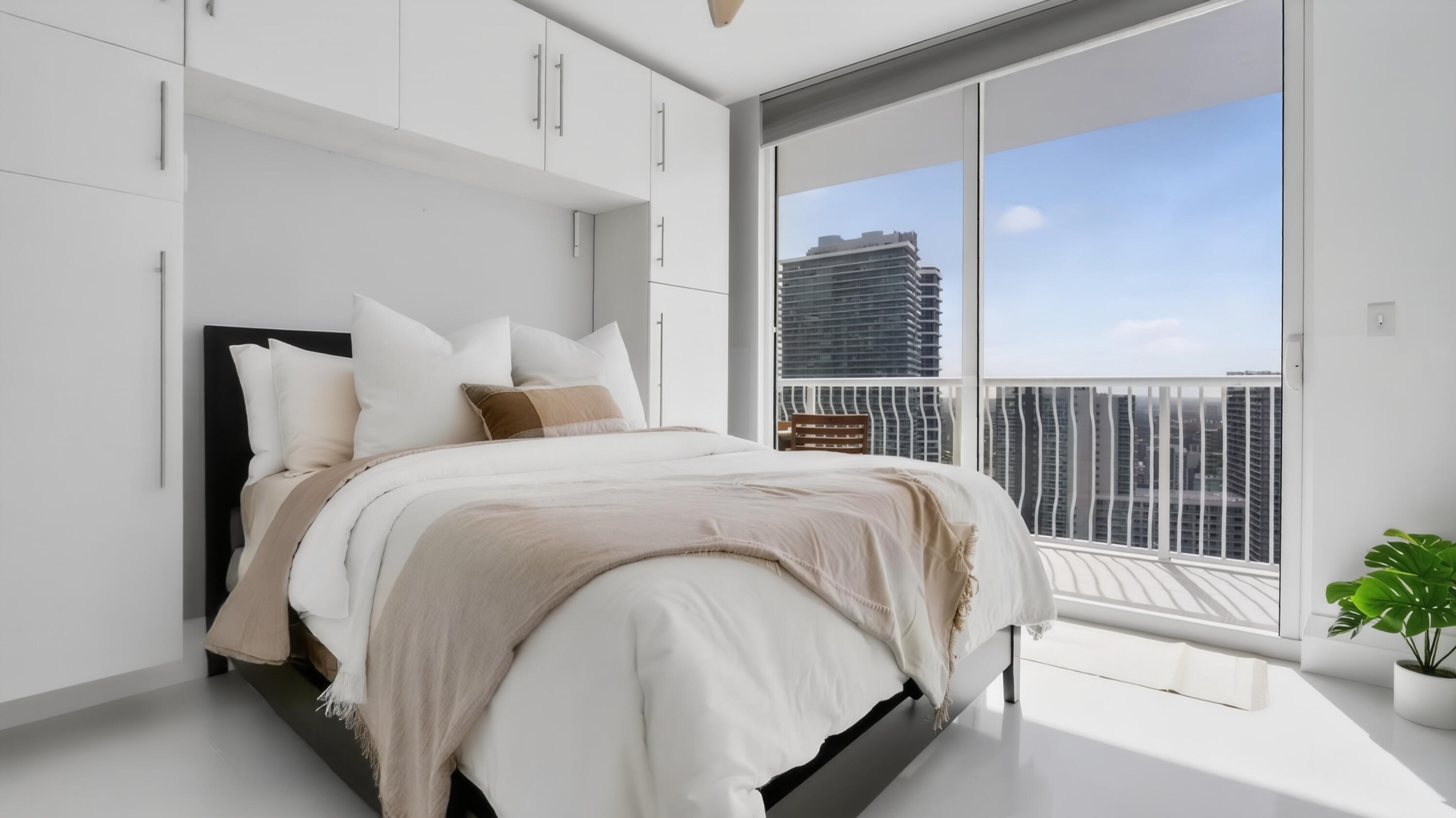 1200 Brickell Bay Drive Other FL N/A