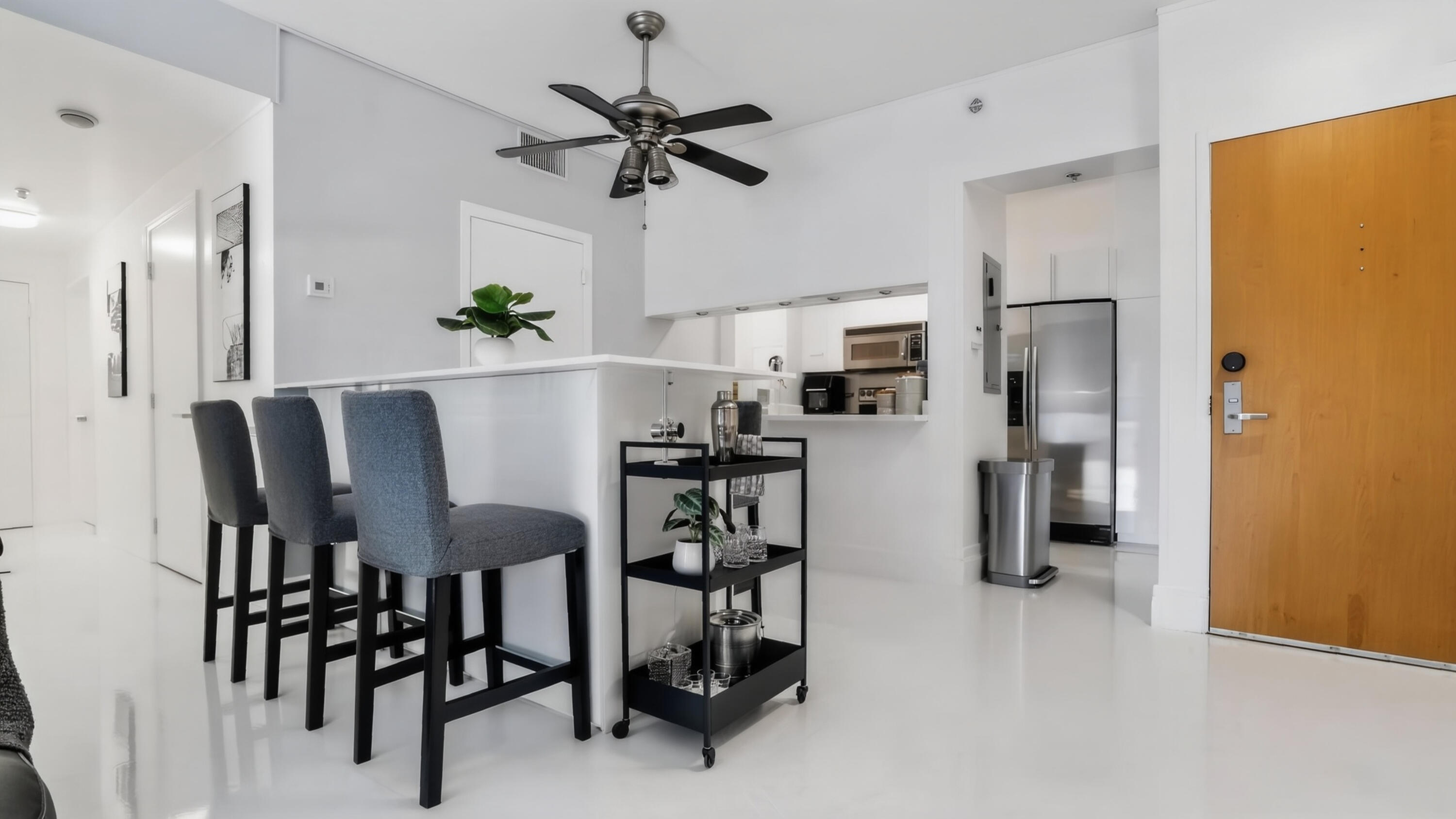 1200 Brickell Bay Drive Other FL N/A