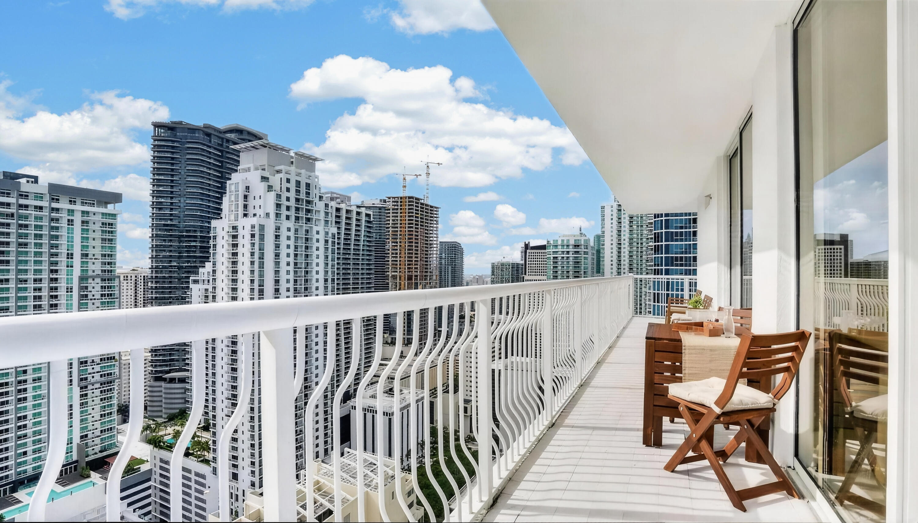 1200 Brickell Bay Drive Other FL N/A