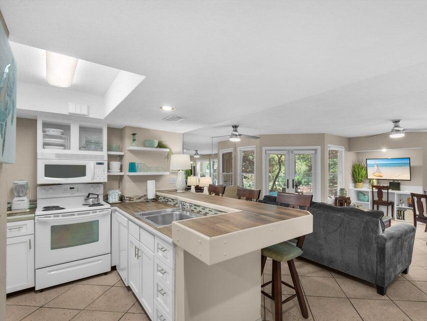 9815 W U.s. Highway 98 Miramar Beach FL 32550