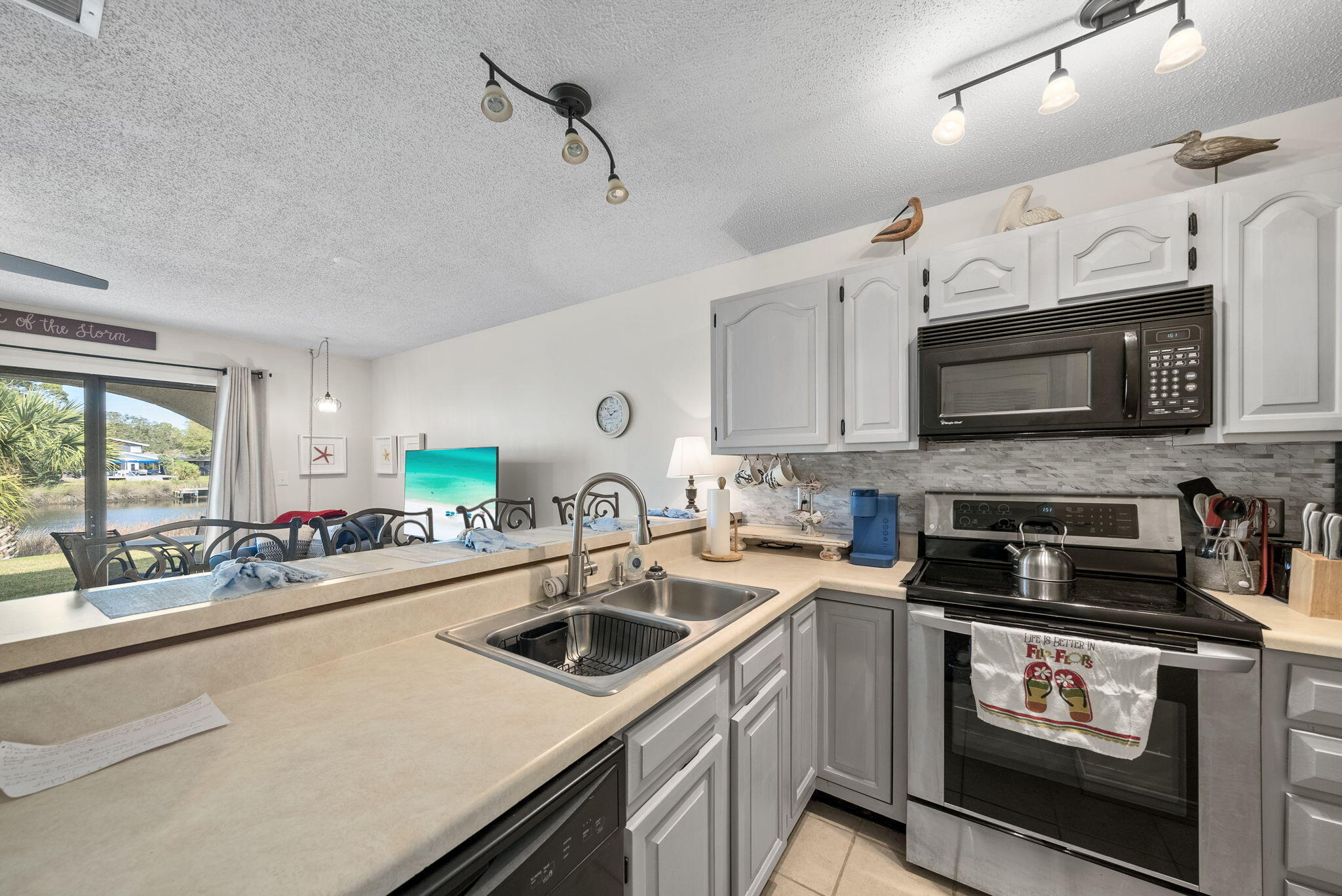 8730 S Thomas Drive Panama City Beach FL 32408