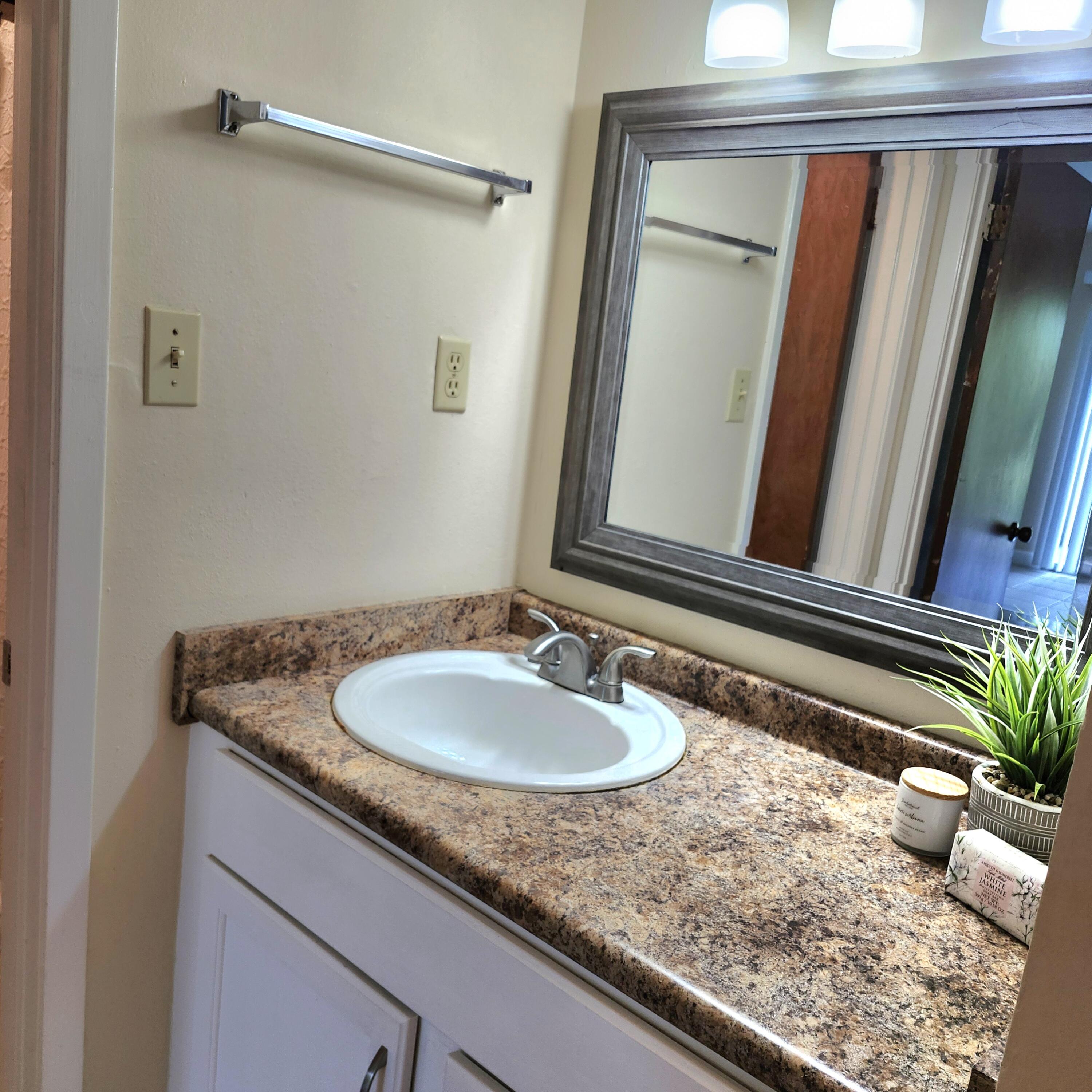 210 Pelham Road Fort Walton Beach FL 32547