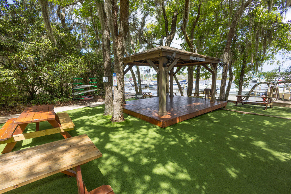 61 Marina Cove Drive Niceville FL 32578