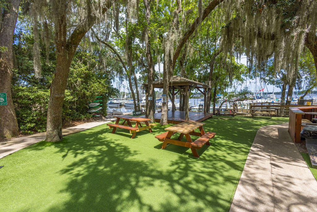 61 Marina Cove Drive Niceville FL 32578