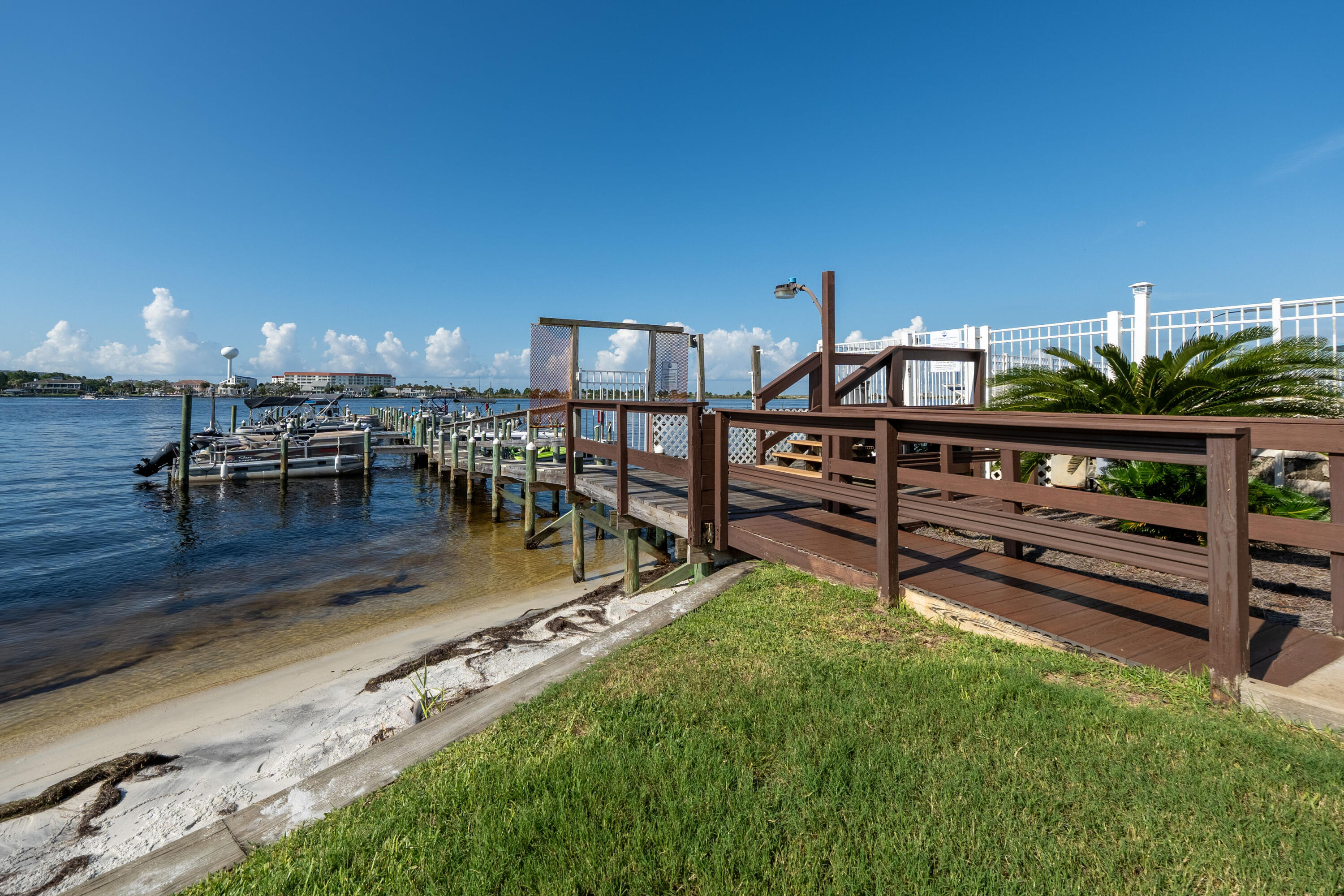 308 SW Miracle Strip Parkway Fort Walton Beach FL 32548