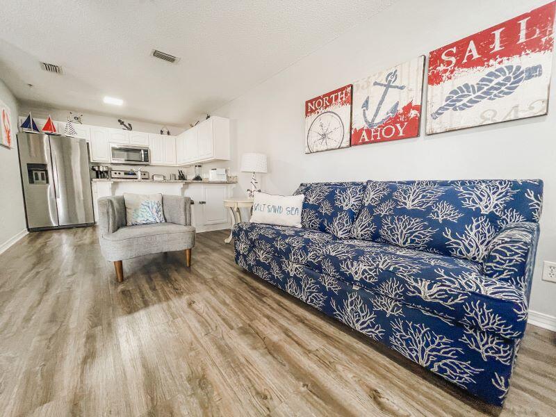 8436 Gulf Boulevard Navarre FL 32566