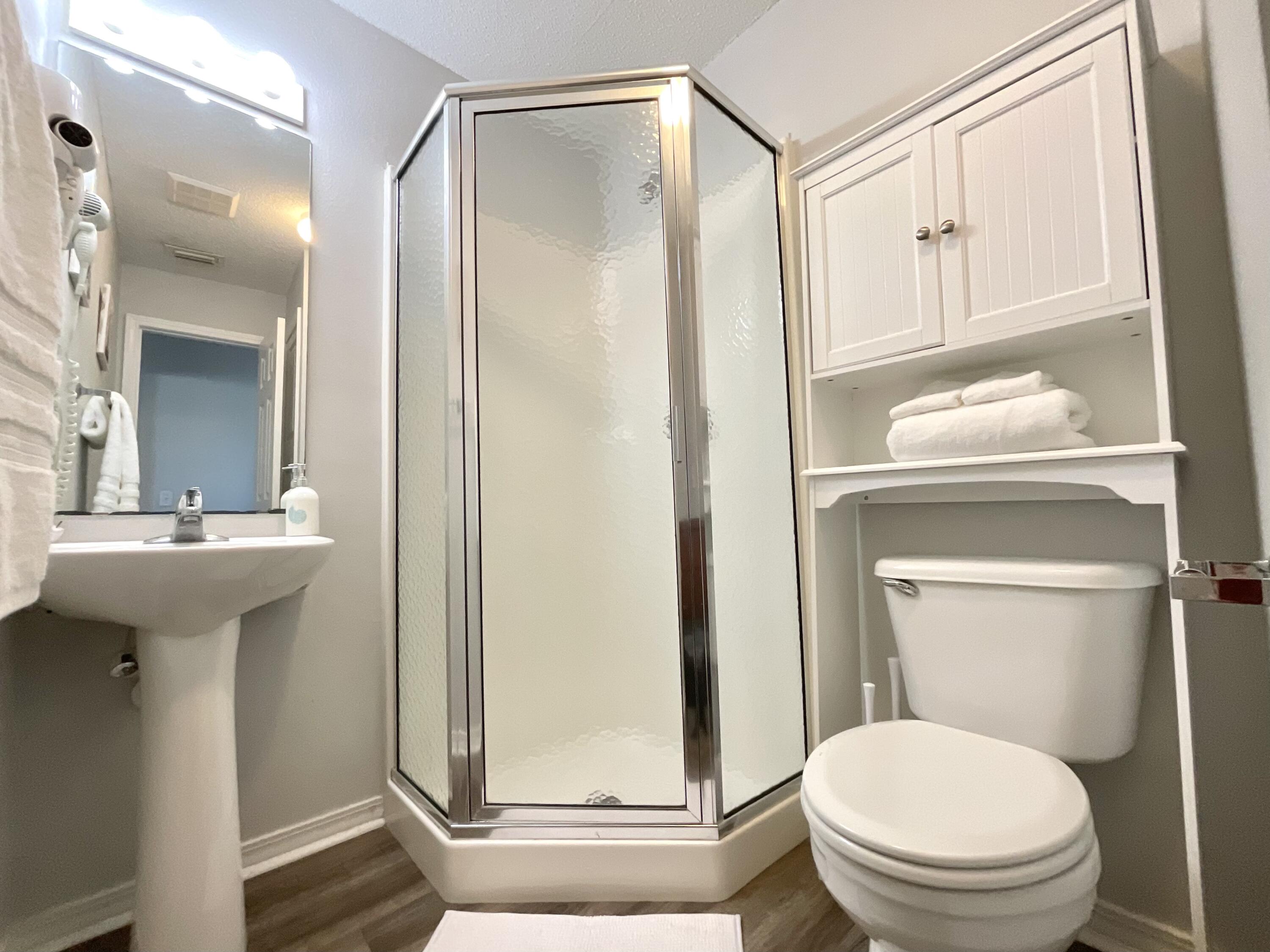 8436 Gulf Boulevard Navarre FL 32566