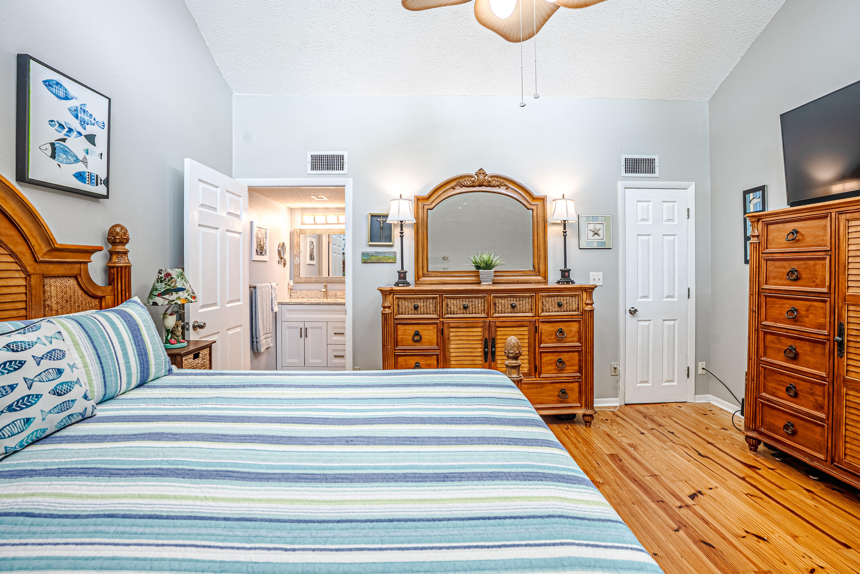 6909 N Lagoon Drive Panama City Beach FL 32408