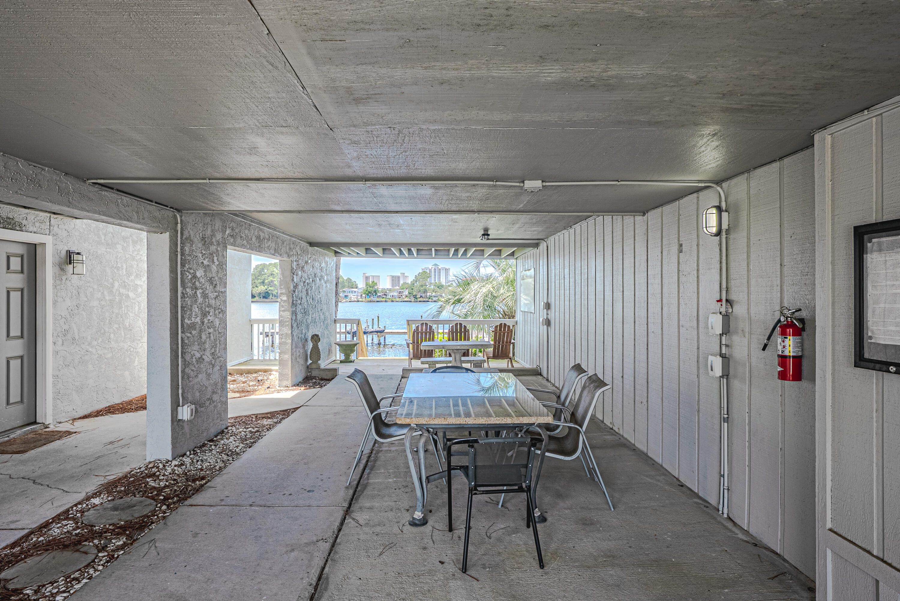 6909 N Lagoon Drive Panama City Beach FL 32408