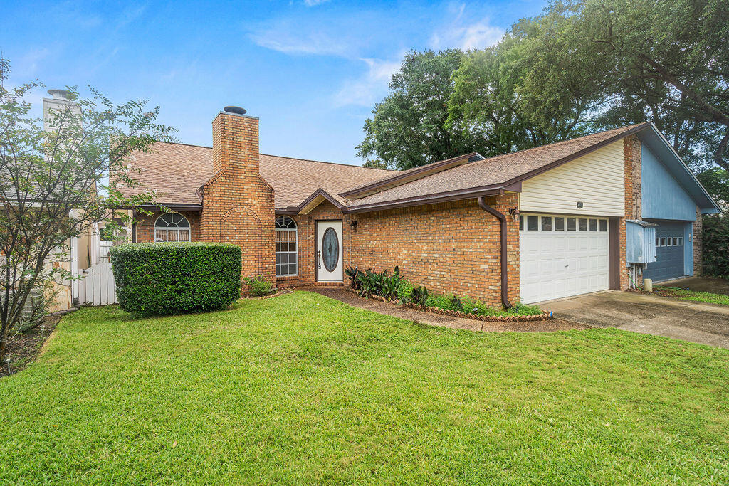 851 Holbrook Circle Fort Walton Beach FL 32547