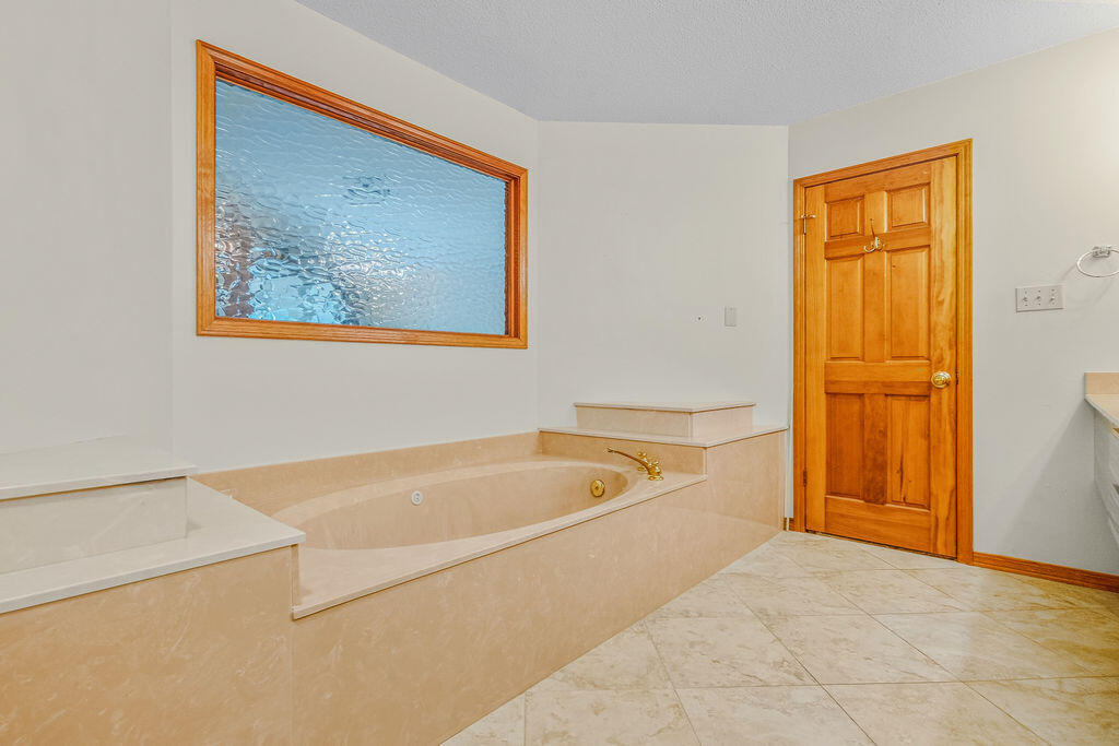851 Holbrook Circle Fort Walton Beach FL 32547
