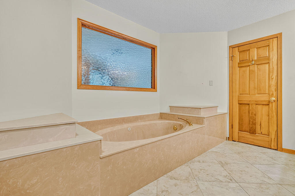 851 Holbrook Circle Fort Walton Beach FL 32547