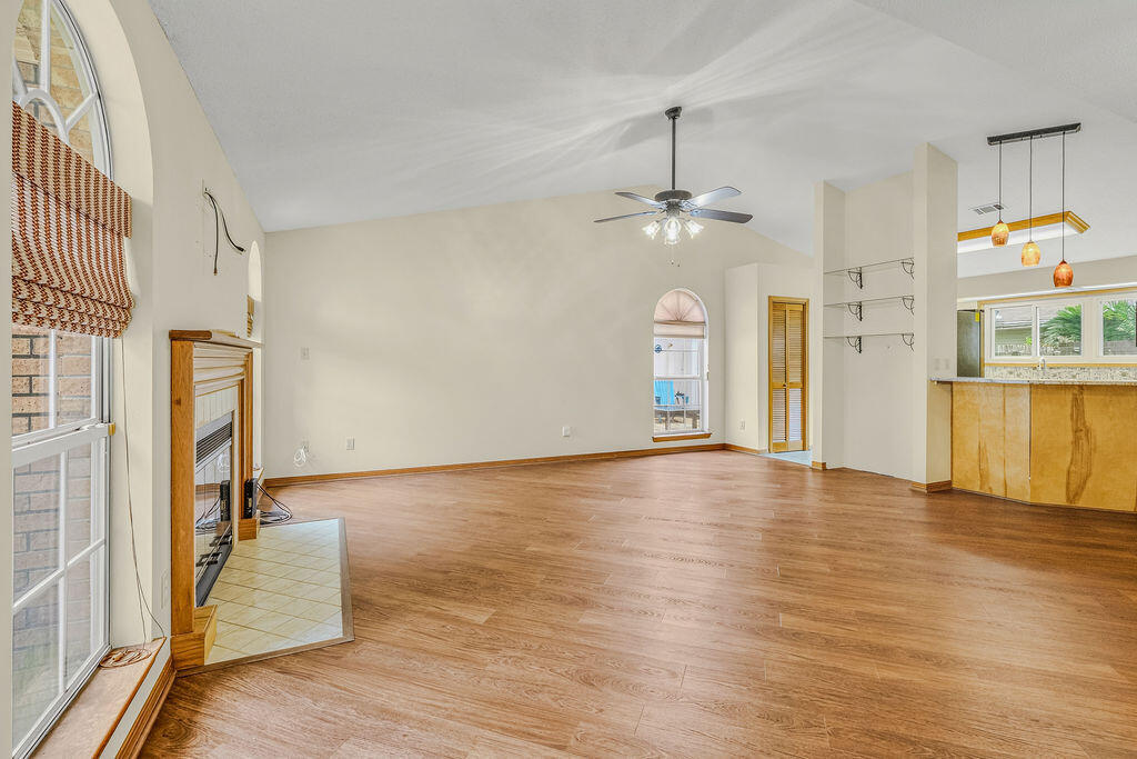 851 Holbrook Circle Fort Walton Beach FL 32547