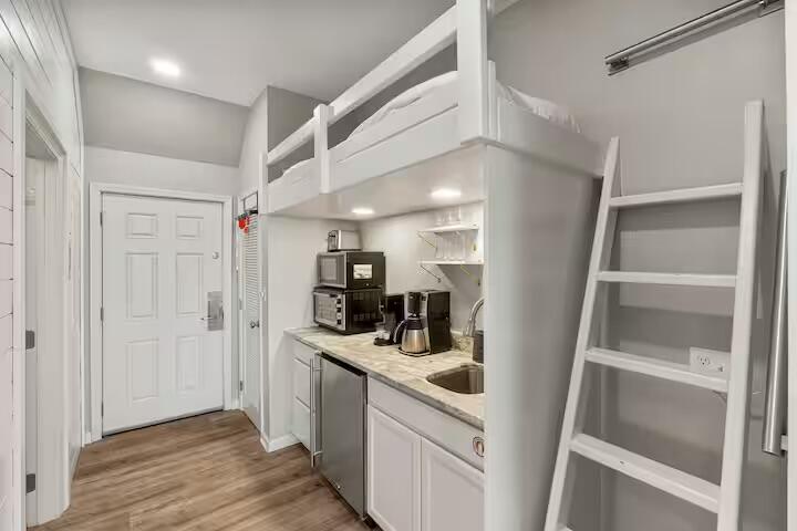 9955 E County Highway 30a Seacrest FL 32461
