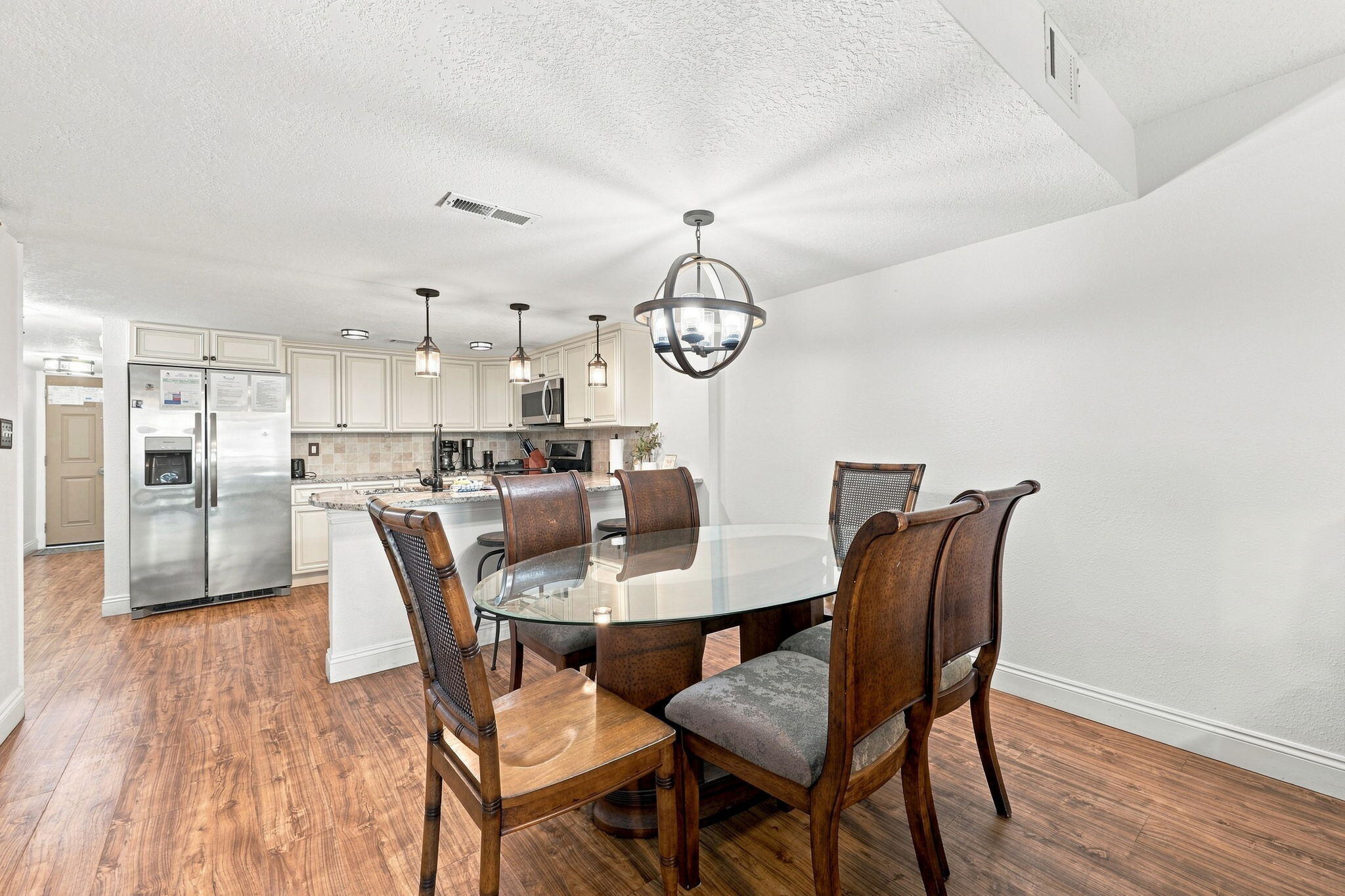 8727 Thomas Drive Panama City Beach FL 32408