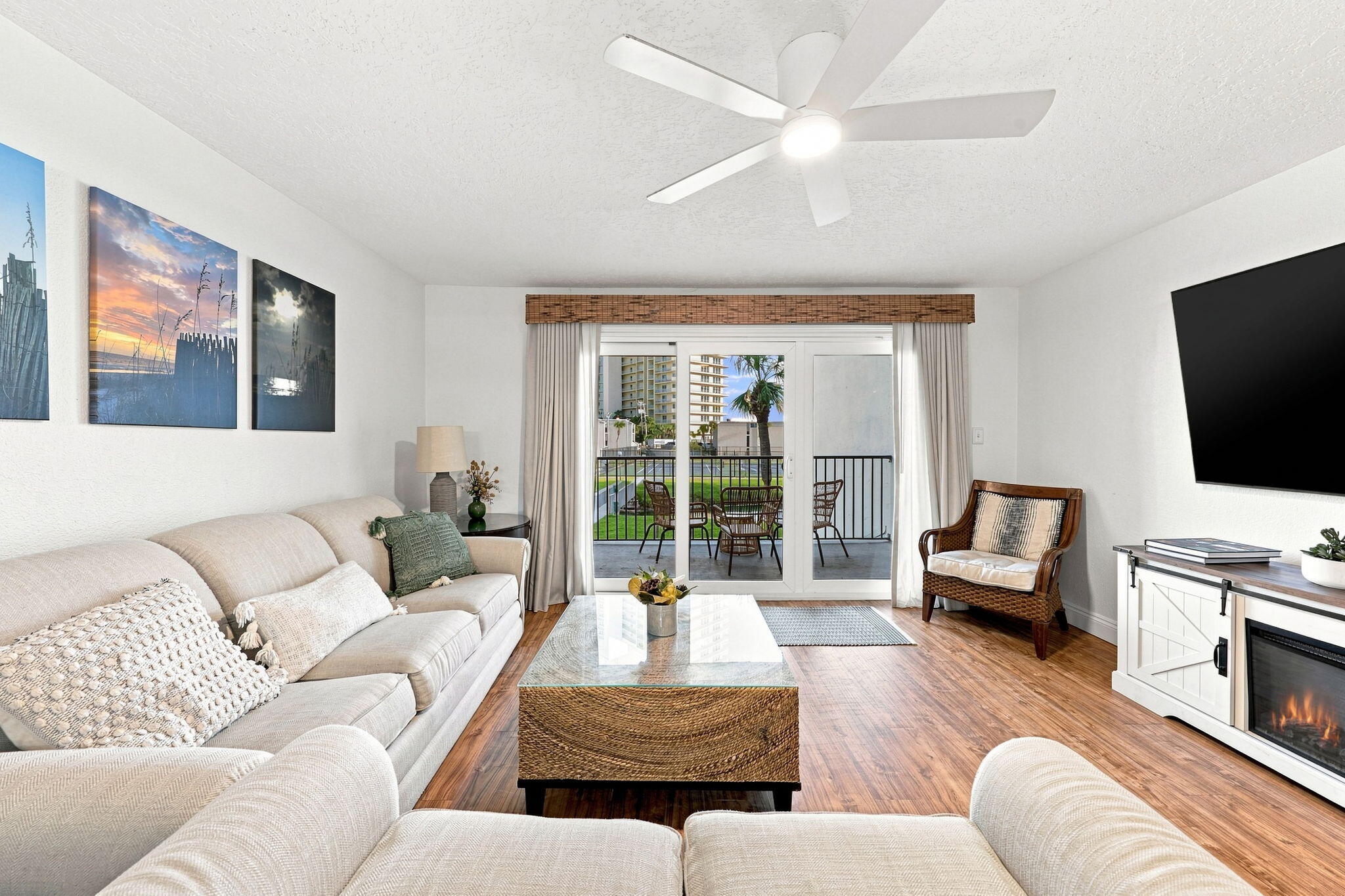 8727 Thomas Drive Panama City Beach FL 32408
