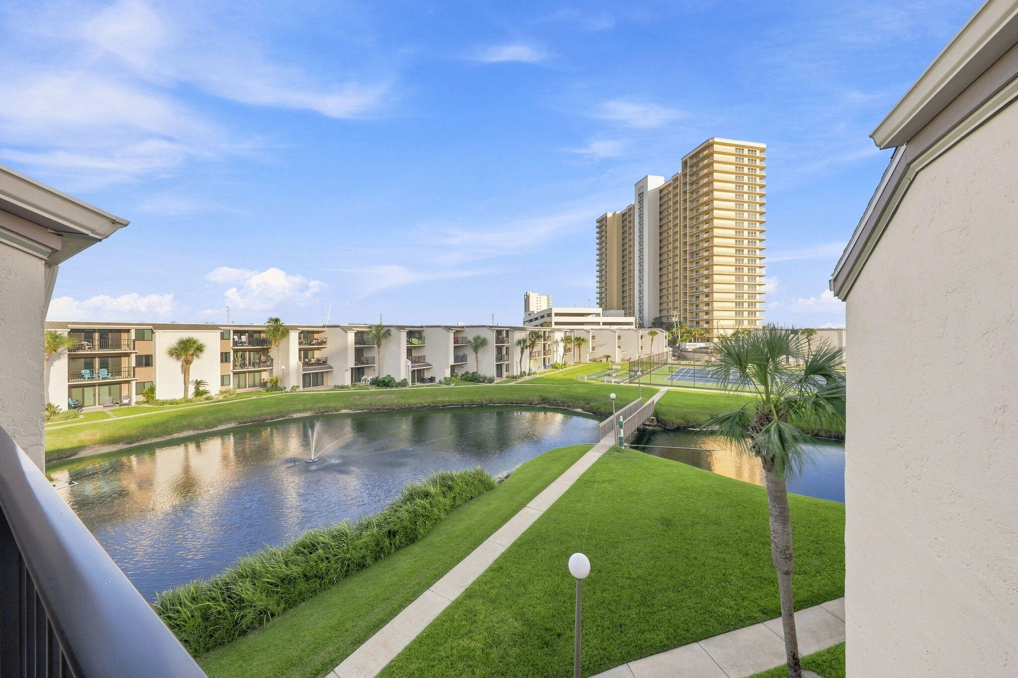 8727 Thomas Drive Panama City Beach FL 32408