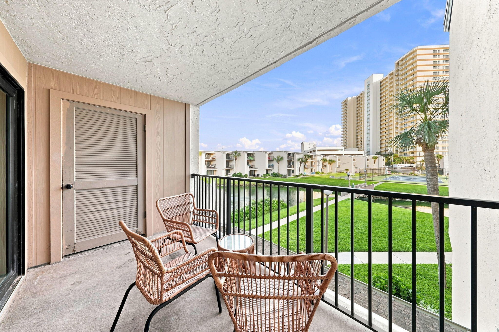 8727 Thomas Drive Panama City Beach FL 32408