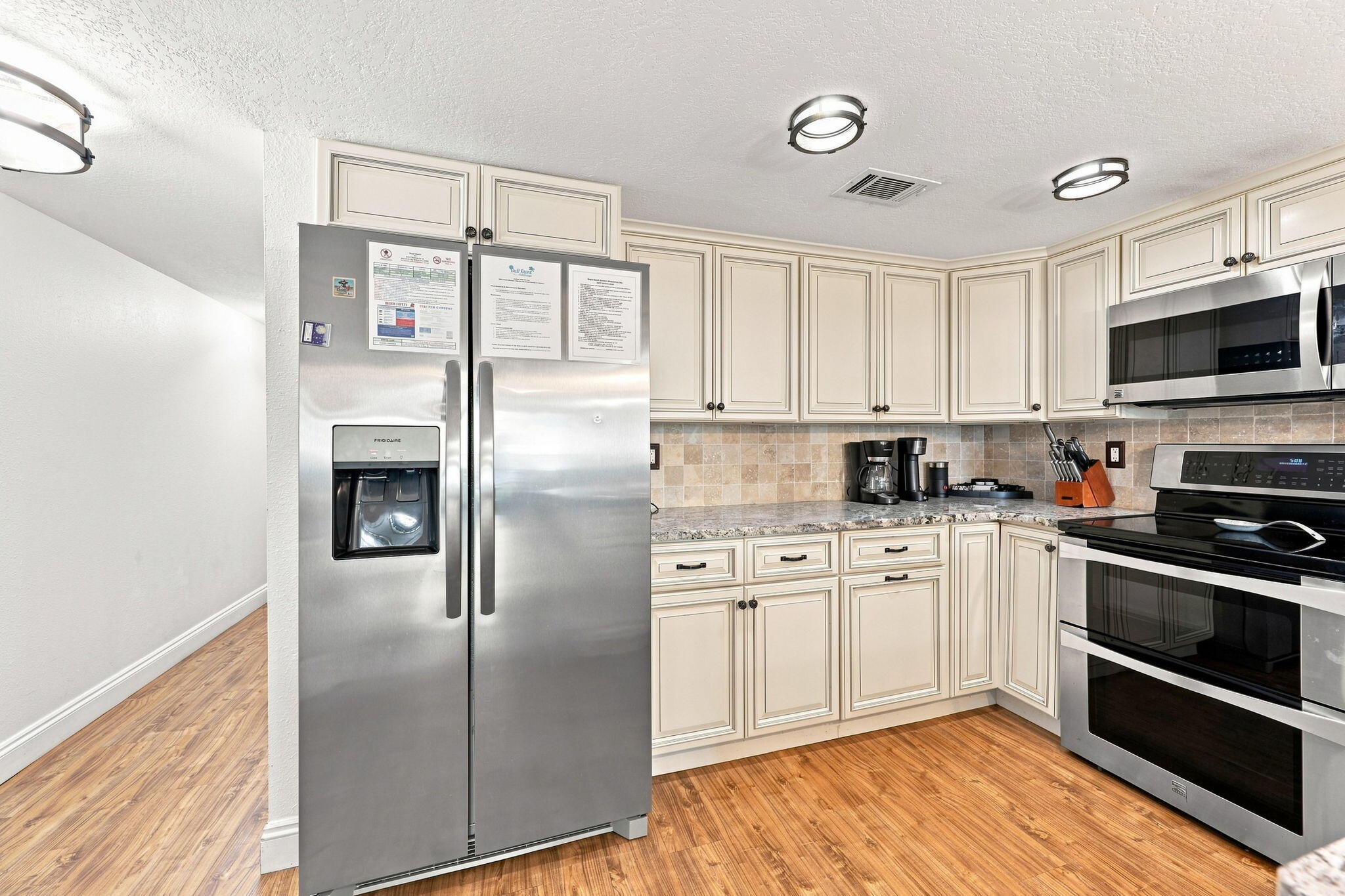 8727 Thomas Drive Panama City Beach FL 32408