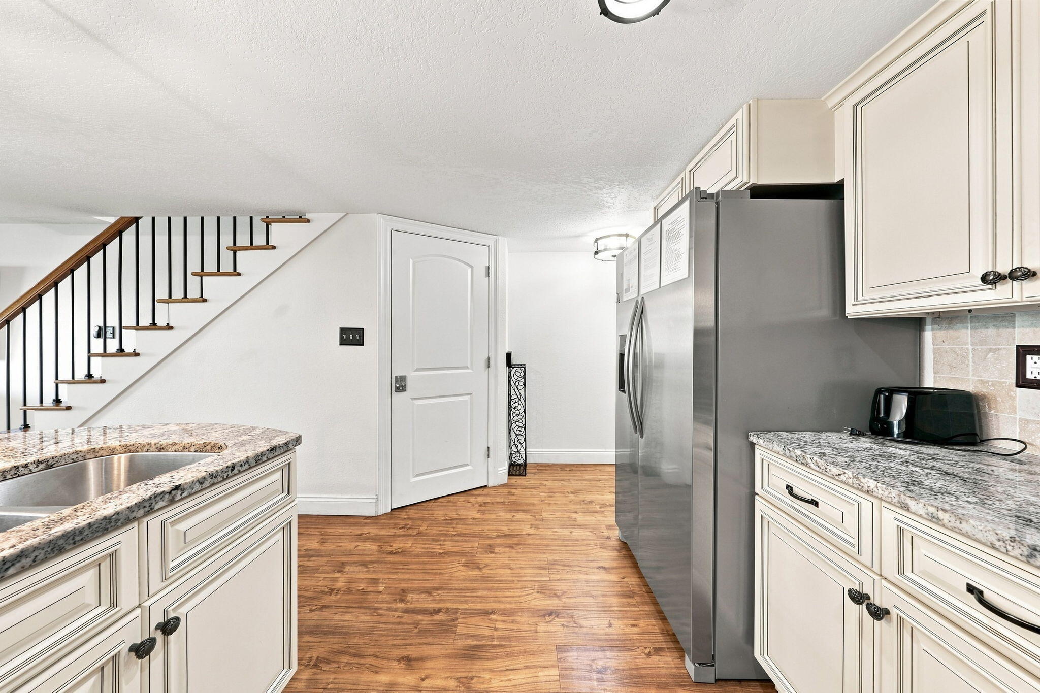 8727 Thomas Drive Panama City Beach FL 32408