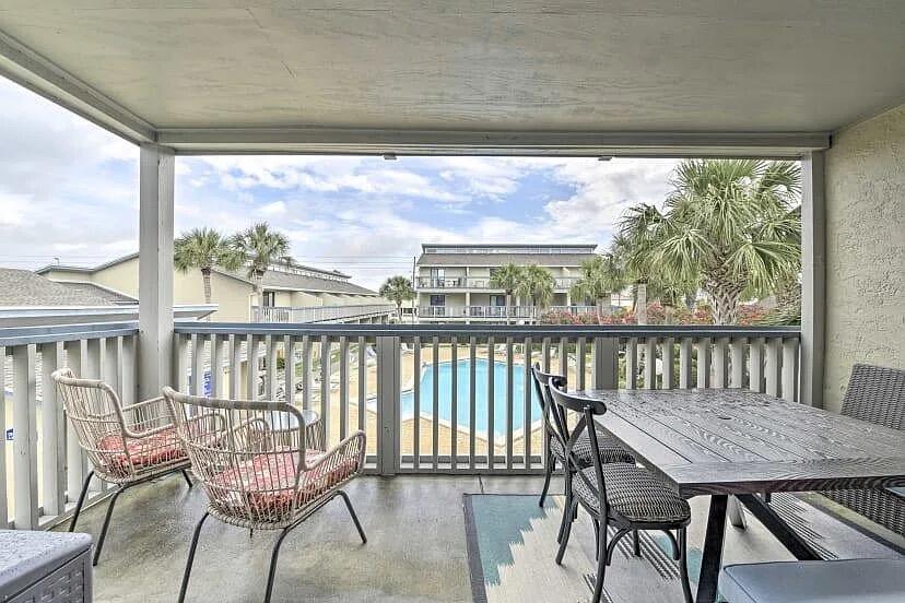 6829 Thomas Drive Panama City Beach FL 32408
