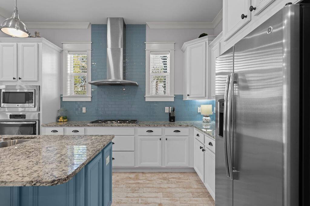 10 York Lane Inlet Beach FL 32461