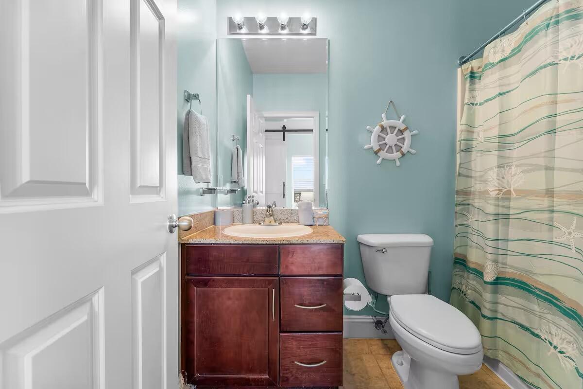 9860 S Thomas Drive Panama City Beach FL 32408