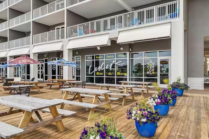 9860 S Thomas Drive Panama City Beach FL 32408