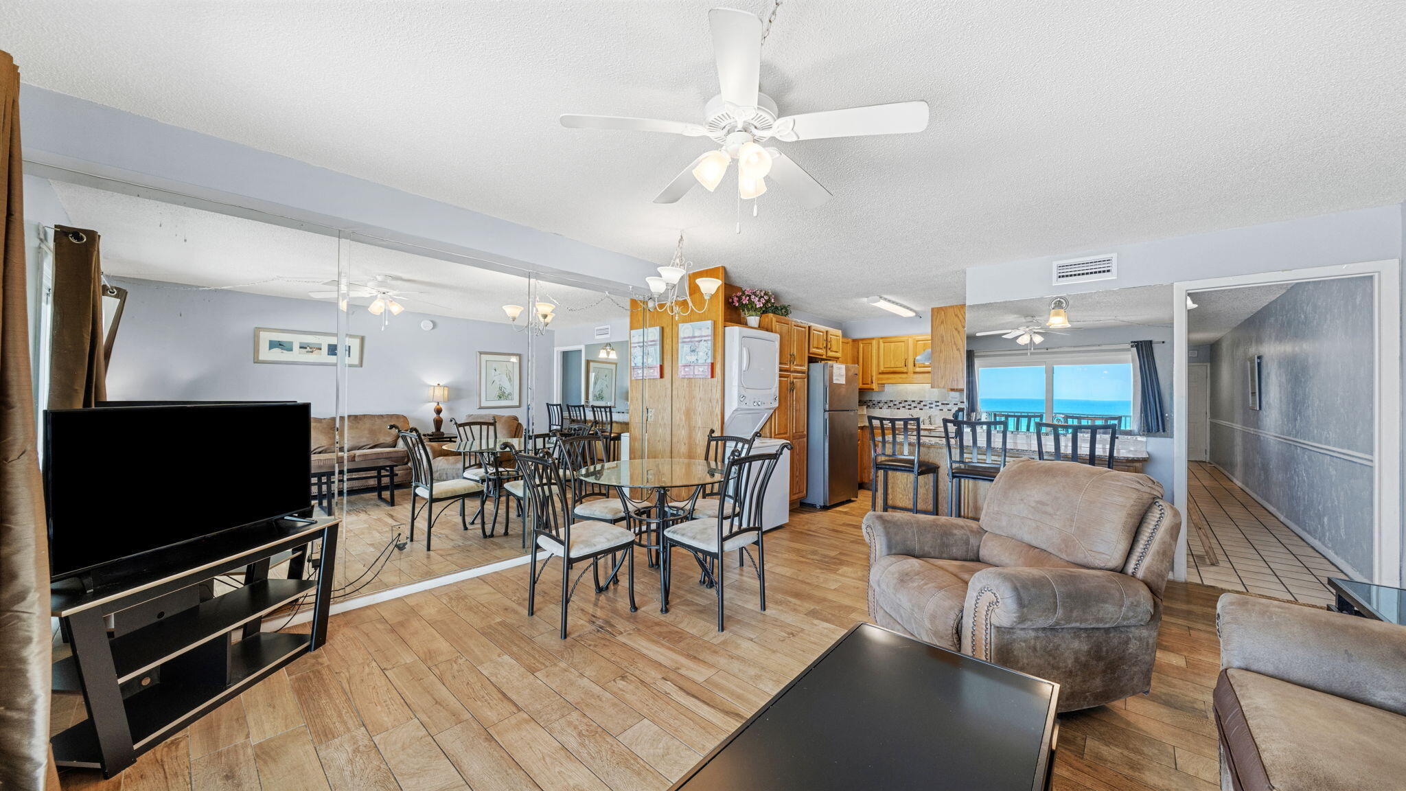 8743 Thomas Drive Panama City Beach FL 32408