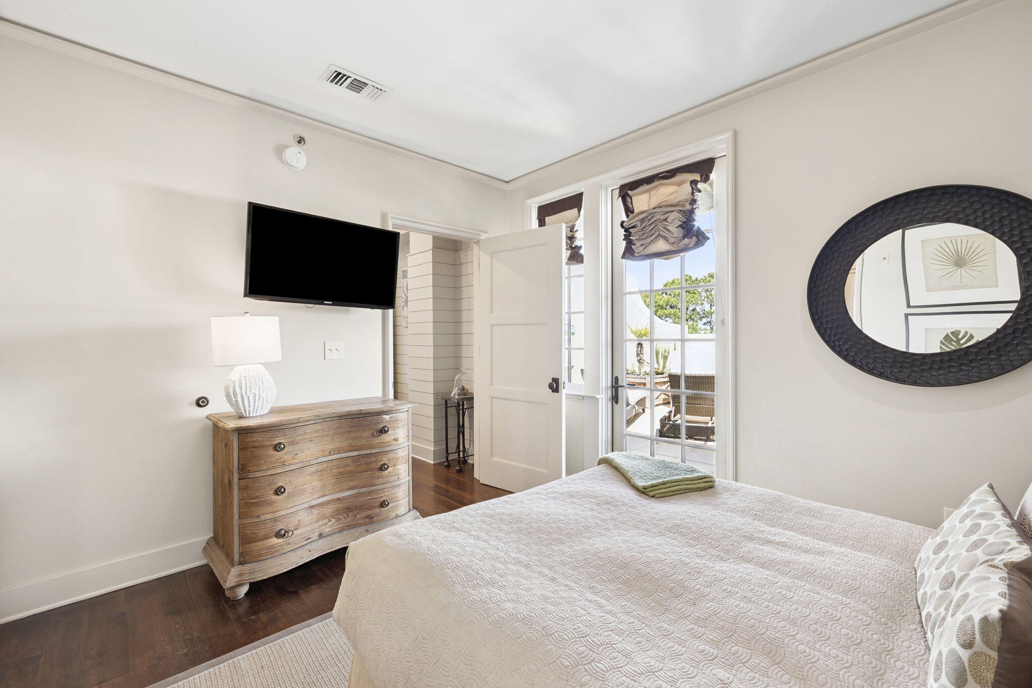 78 N Barrett Square Rosemary Beach FL 32461