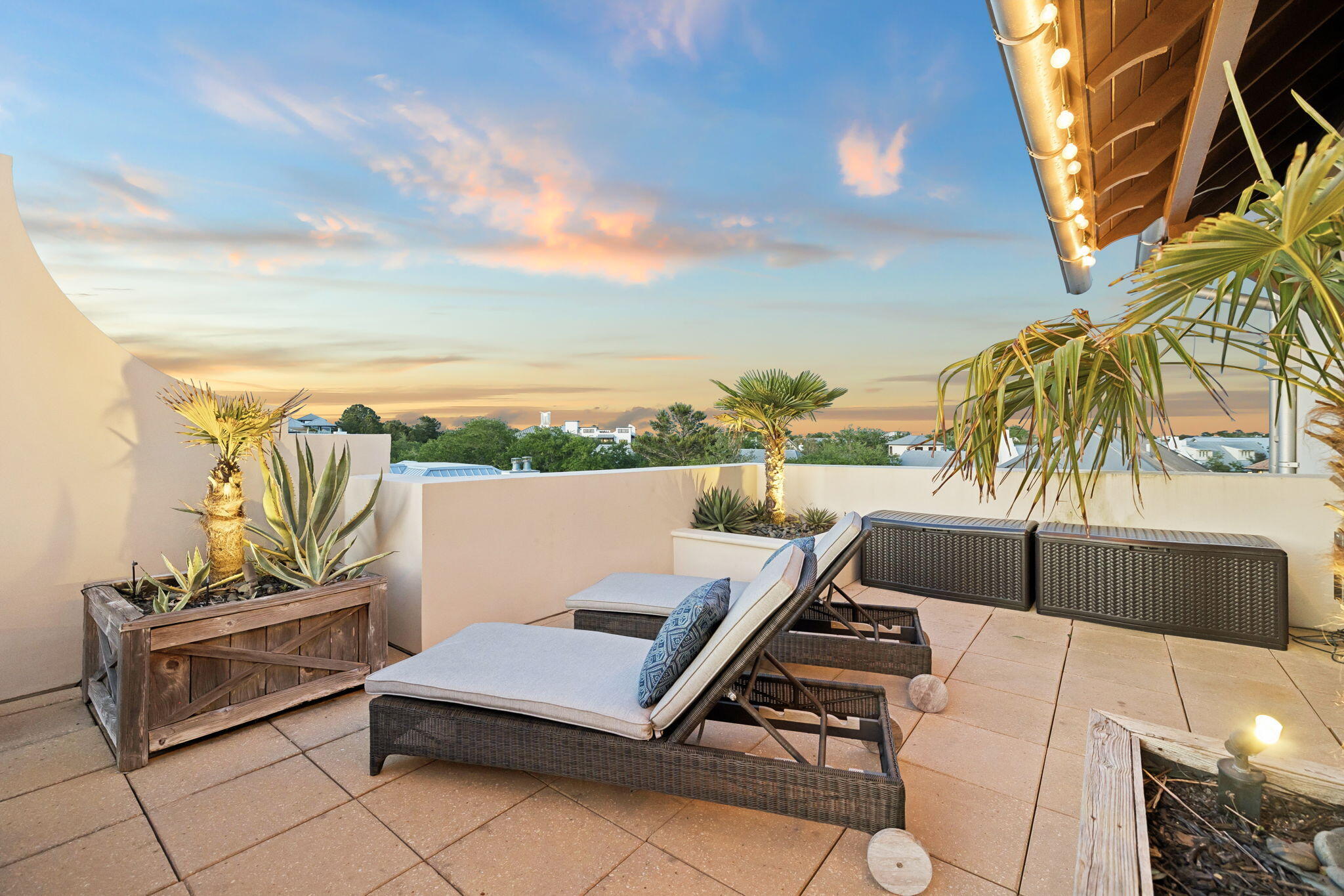 78 N Barrett Square Rosemary Beach FL 32461
