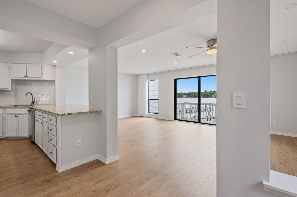 6 Bayshore Point Valparaiso FL 32580