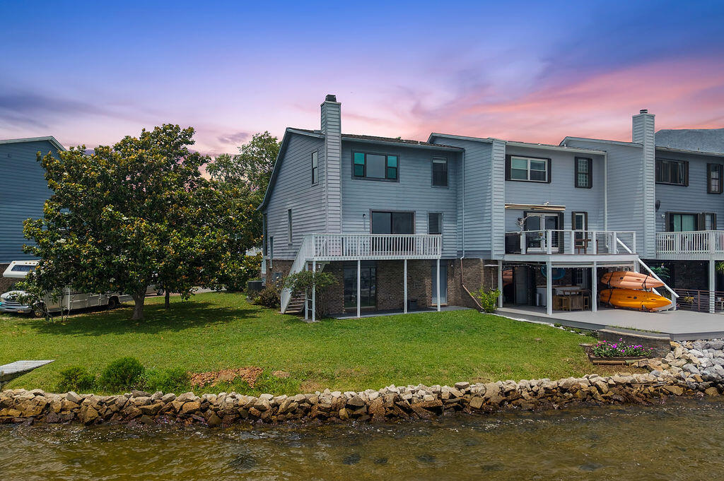 6 Bayshore Point Valparaiso FL 32580