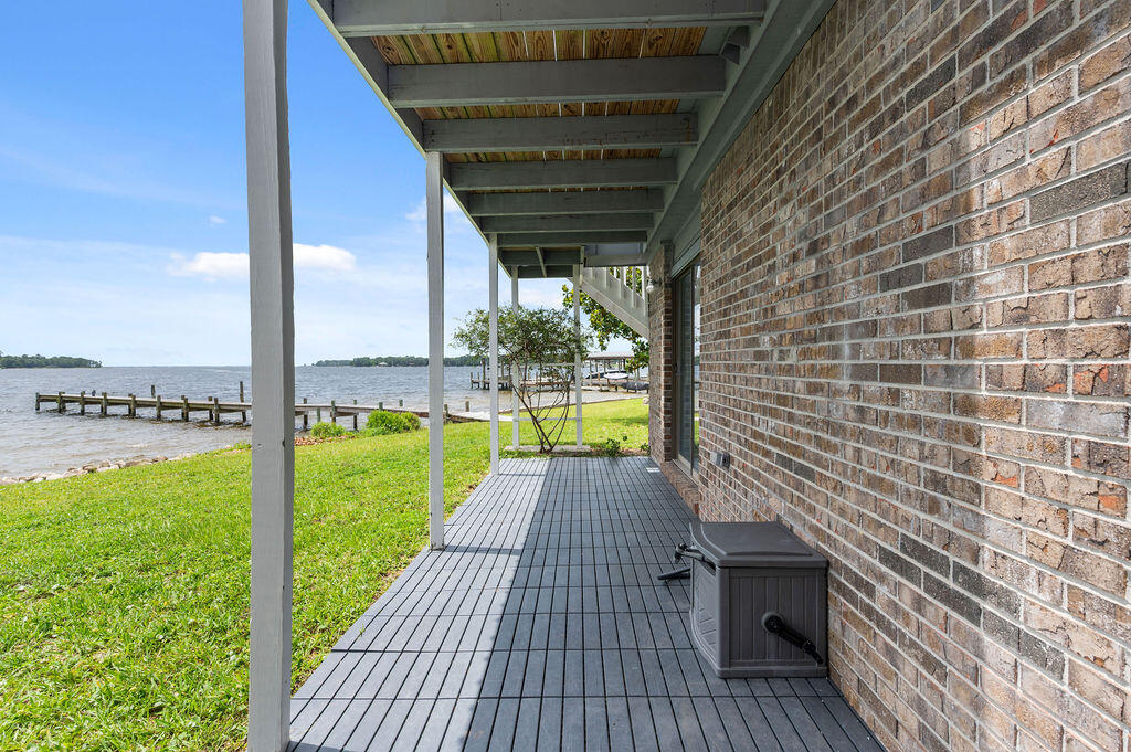 6 Bayshore Point Valparaiso FL 32580