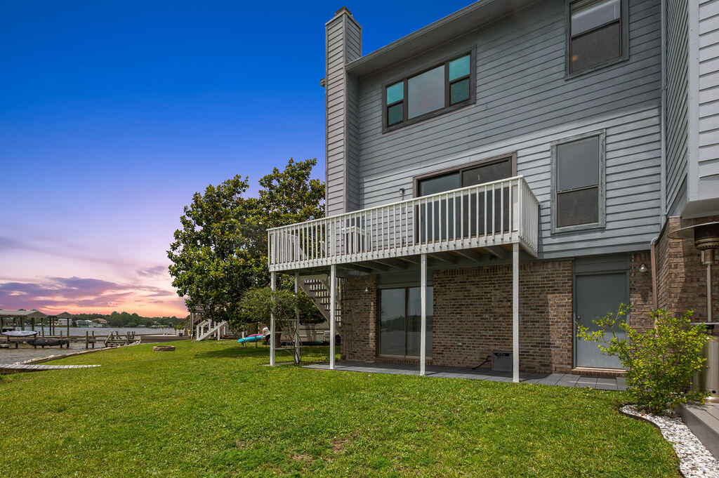 6 Bayshore Point Valparaiso FL 32580
