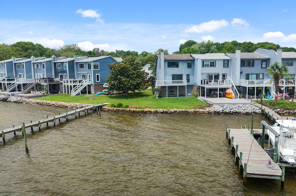 6 Bayshore Point Valparaiso FL 32580