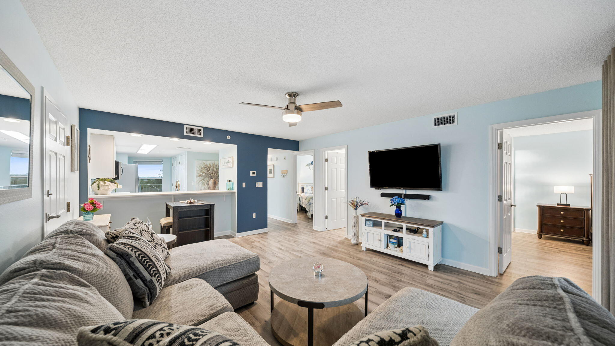 Fort Walton Beach FL, 895 Santa Rosa Boulevard, Unit 415 / 415A
