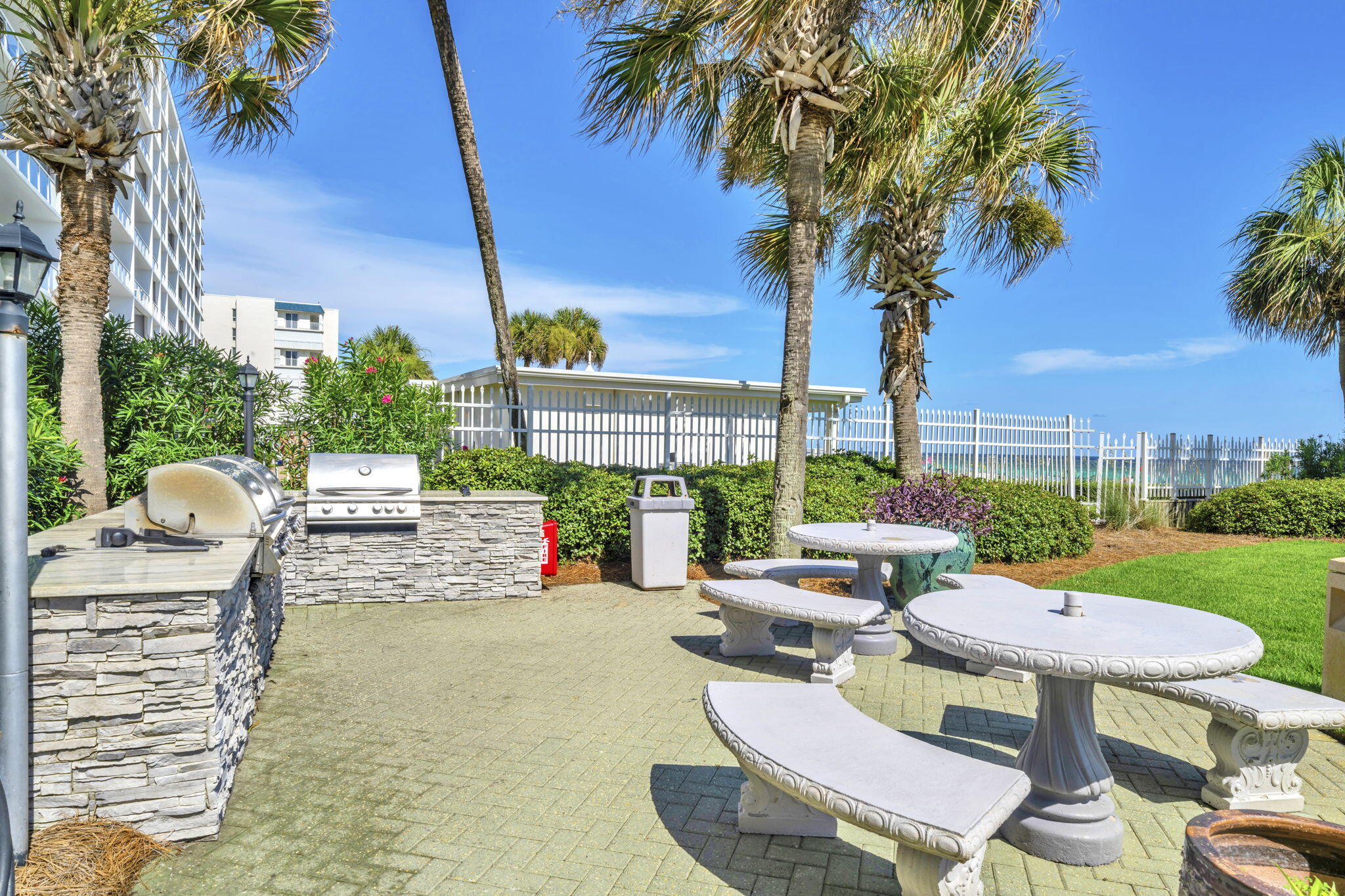 1050 E Highway 98 Destin FL 32541