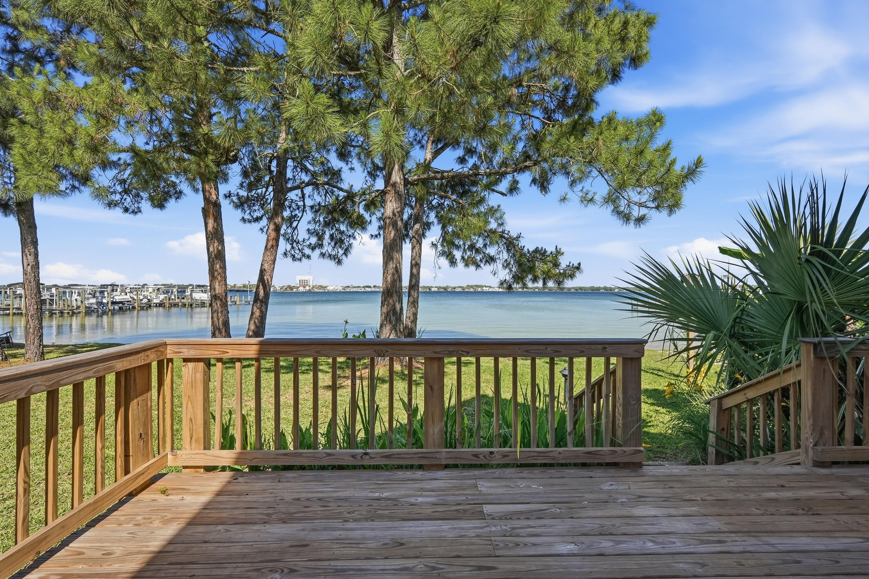 229 Shalimar Drive Shalimar FL 32579