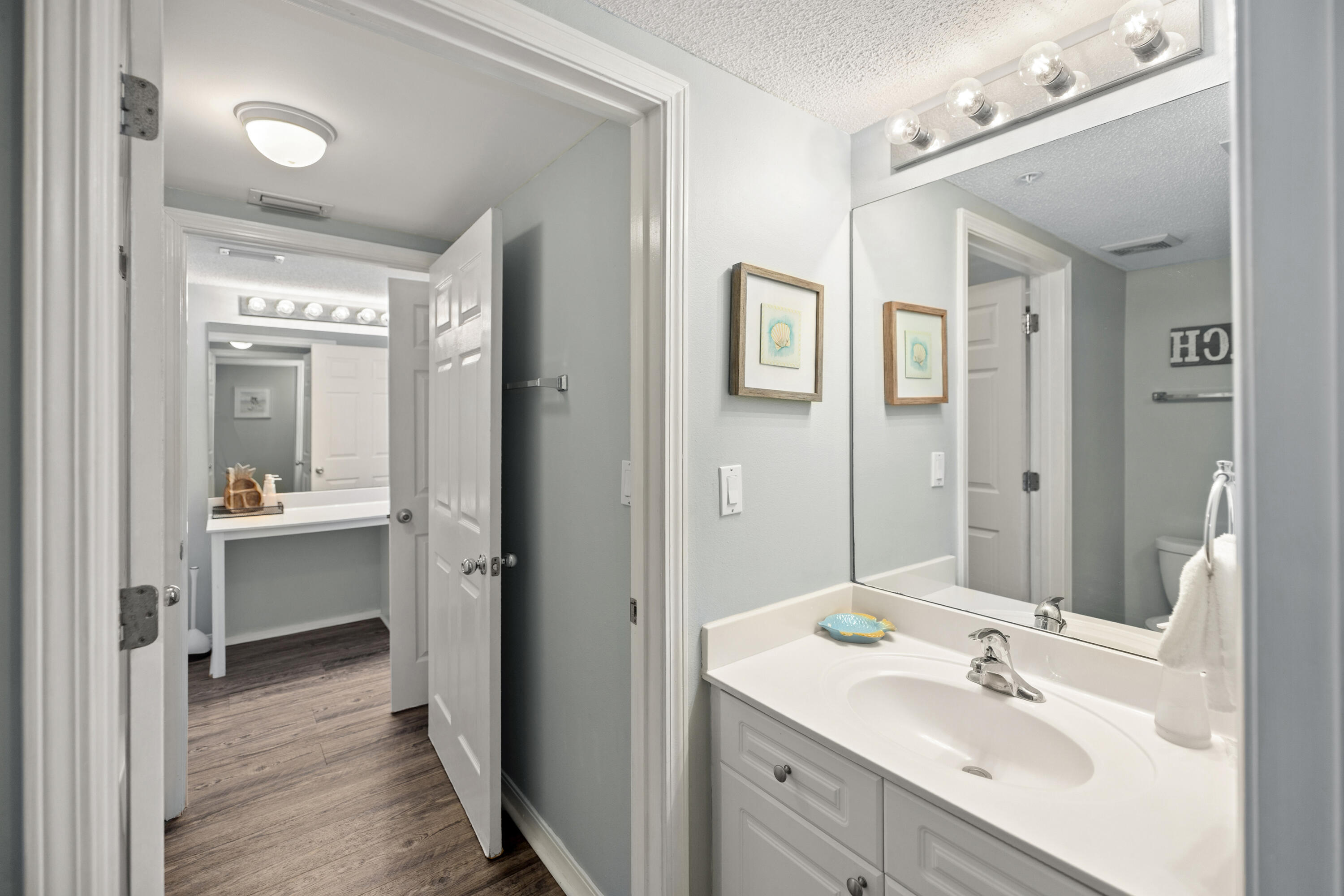 520 Santa Rosa Boulevard Fort Walton Beach FL 32548