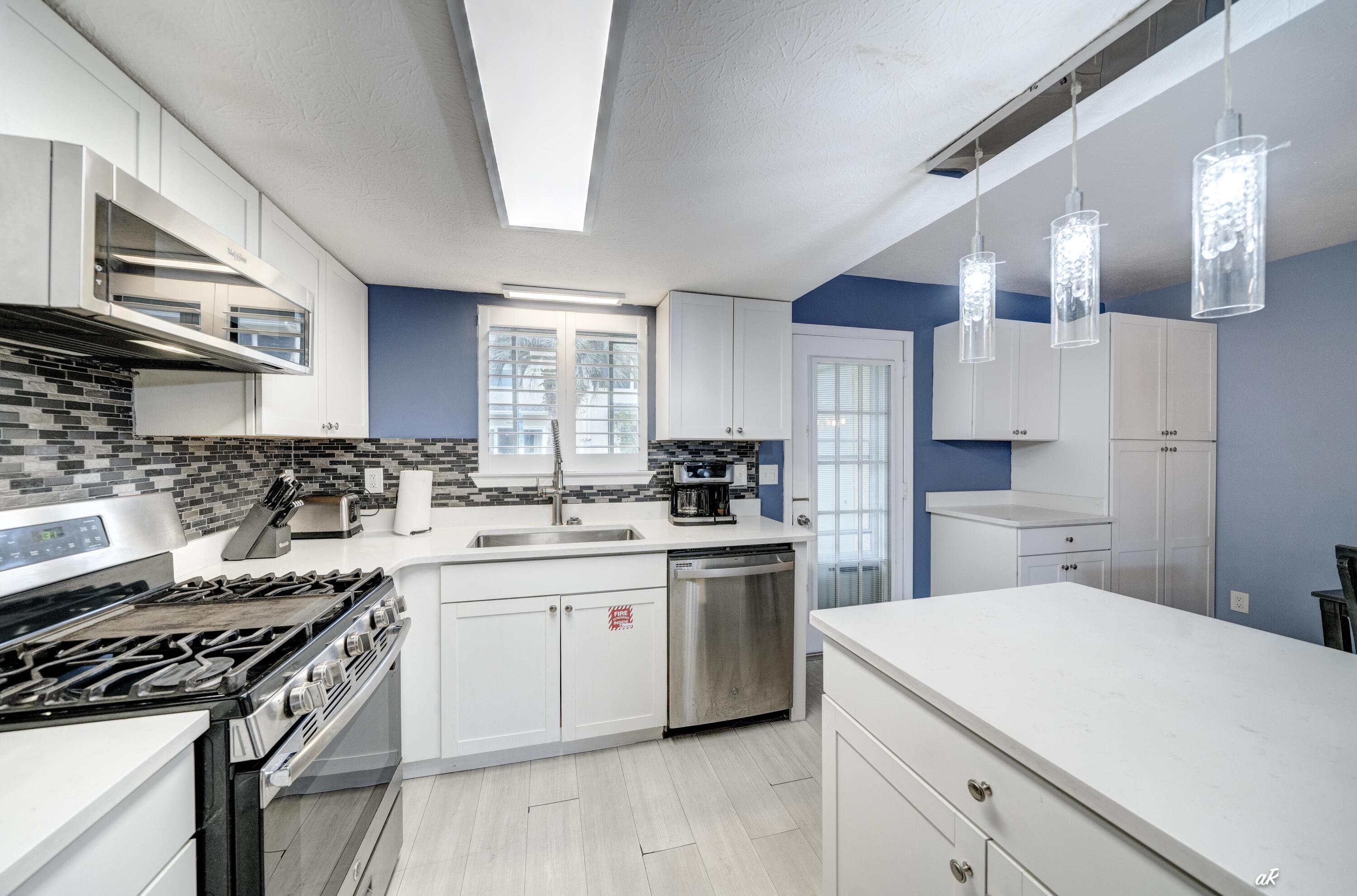 143 W Leslie Lane Panama City Beach FL 32407