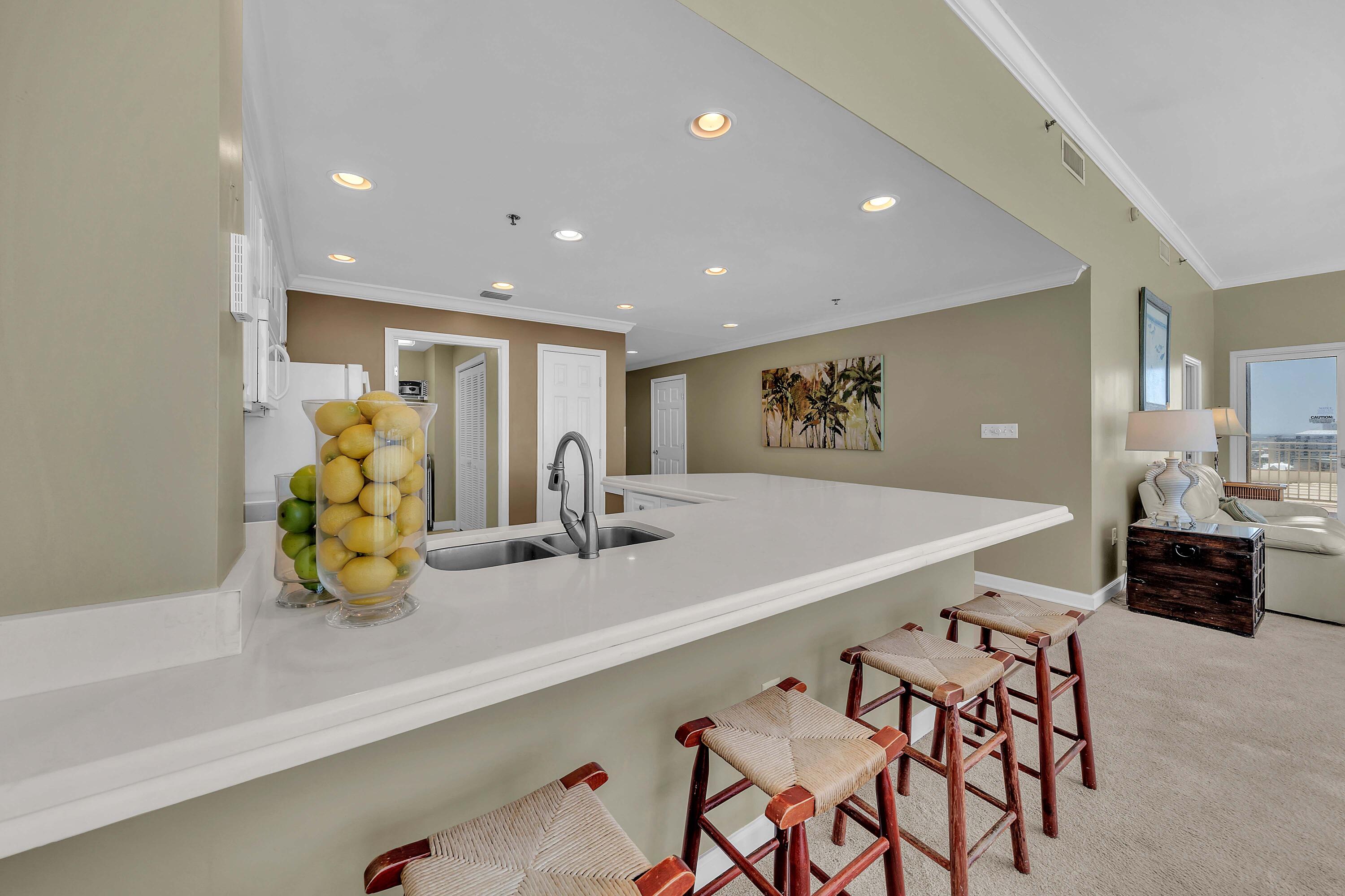 6627 Thomas Drive Panama City Beach FL 32408