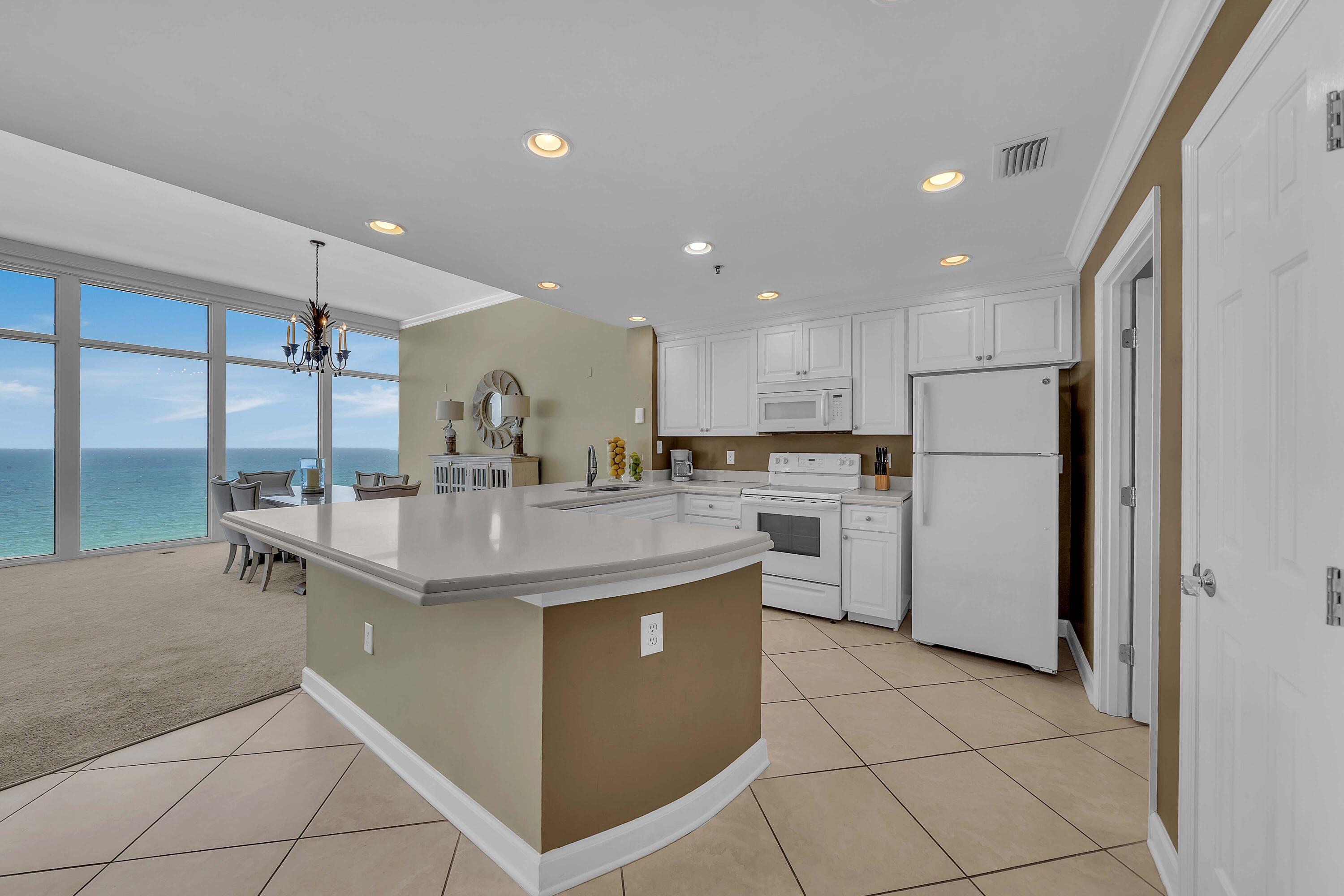6627 Thomas Drive Panama City Beach FL 32408