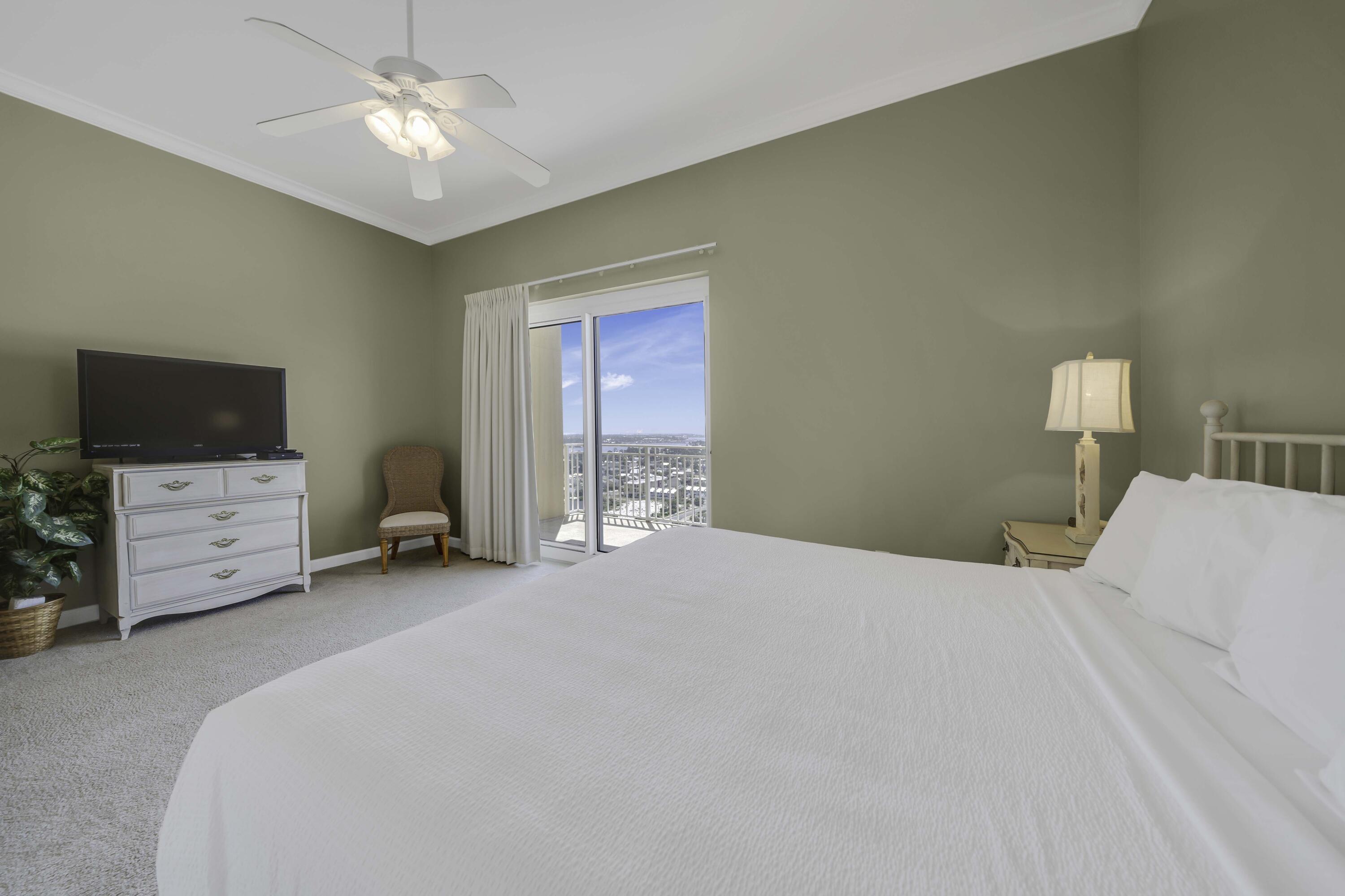 6627 Thomas Drive Panama City Beach FL 32408