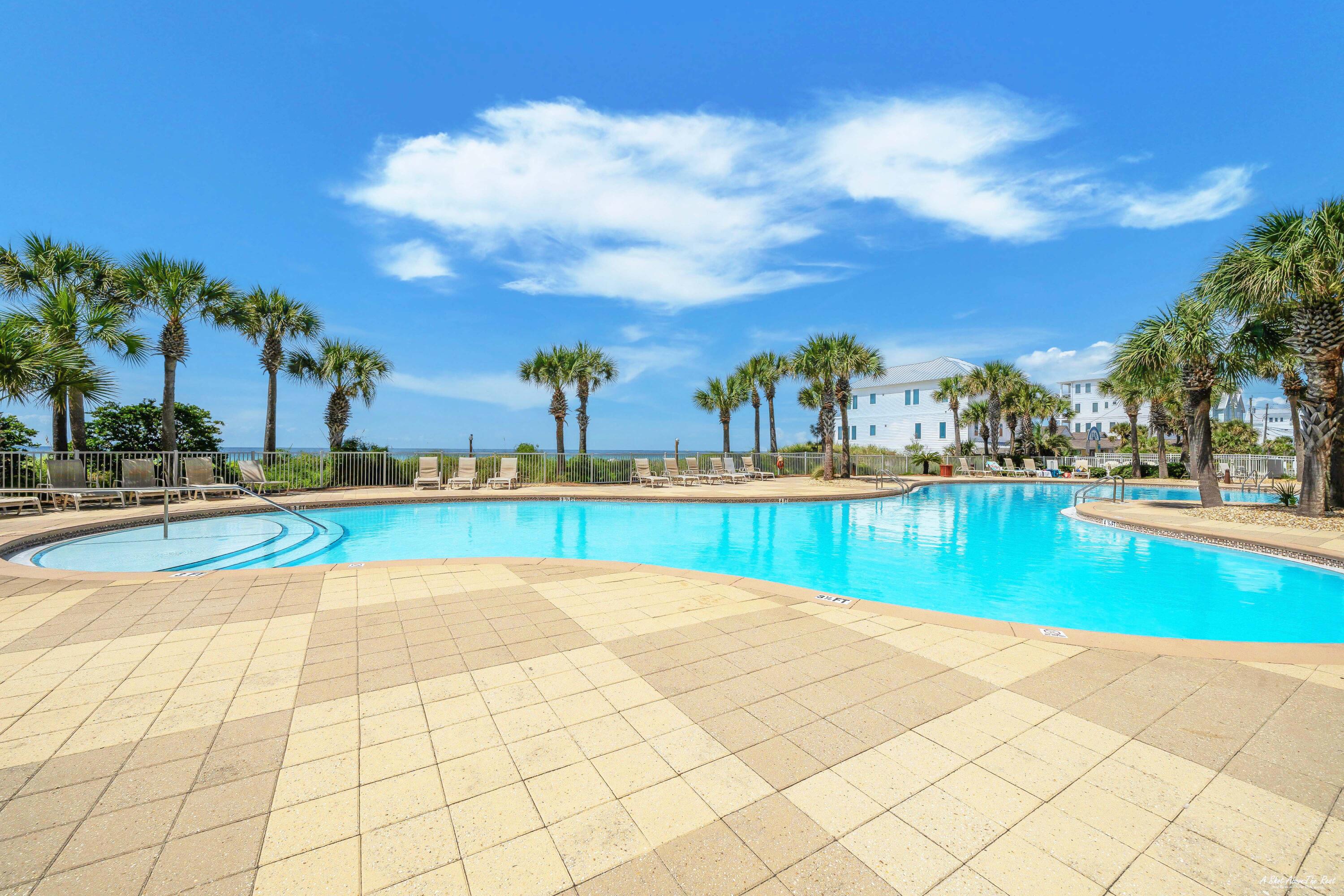 6627 Thomas Drive Panama City Beach FL 32408
